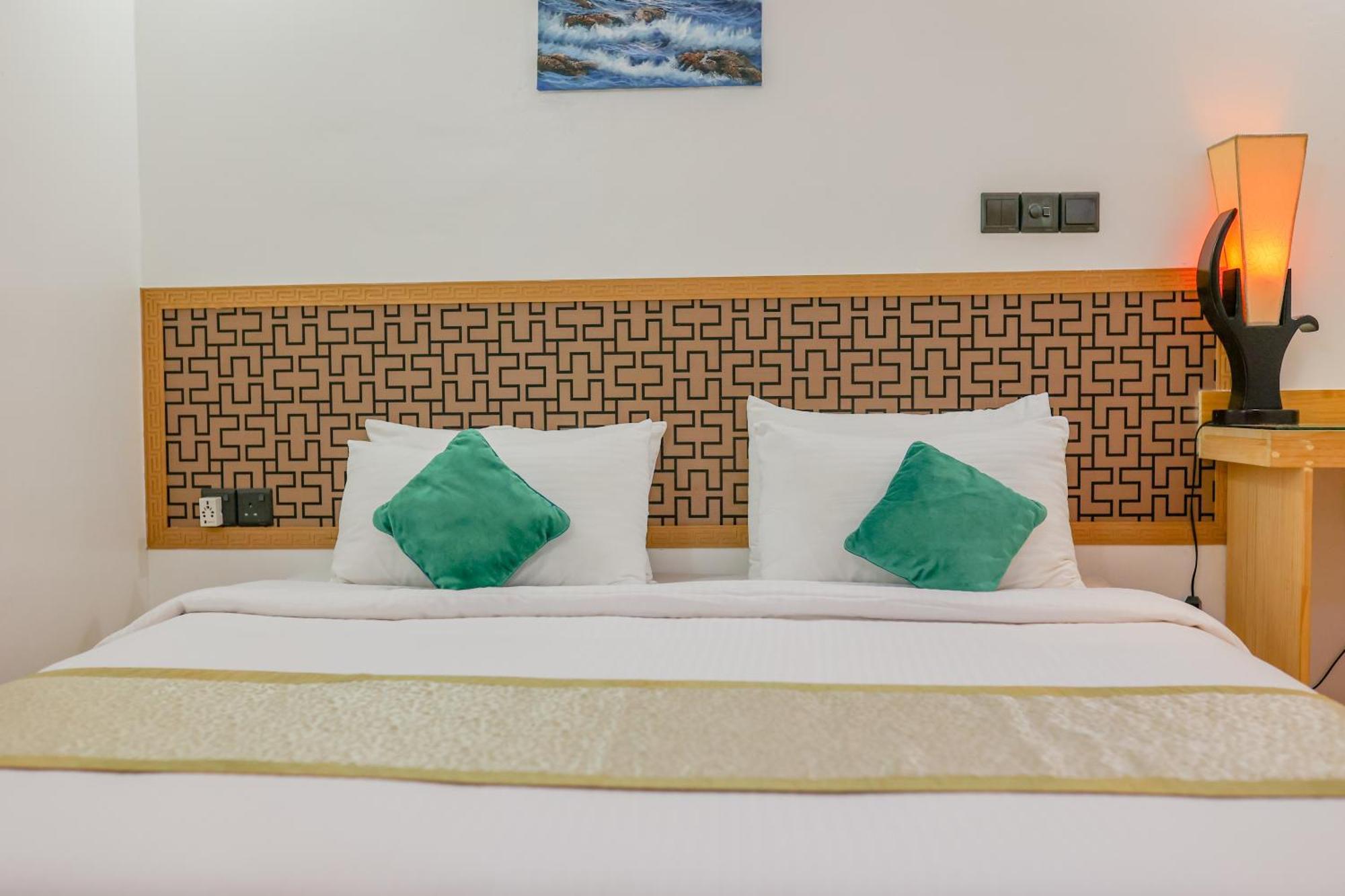 Sevinex Inn Feridhoo Eksteriør billede
